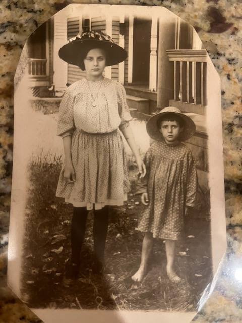 Helen Knott and her sister Mildred, about 1911–13
