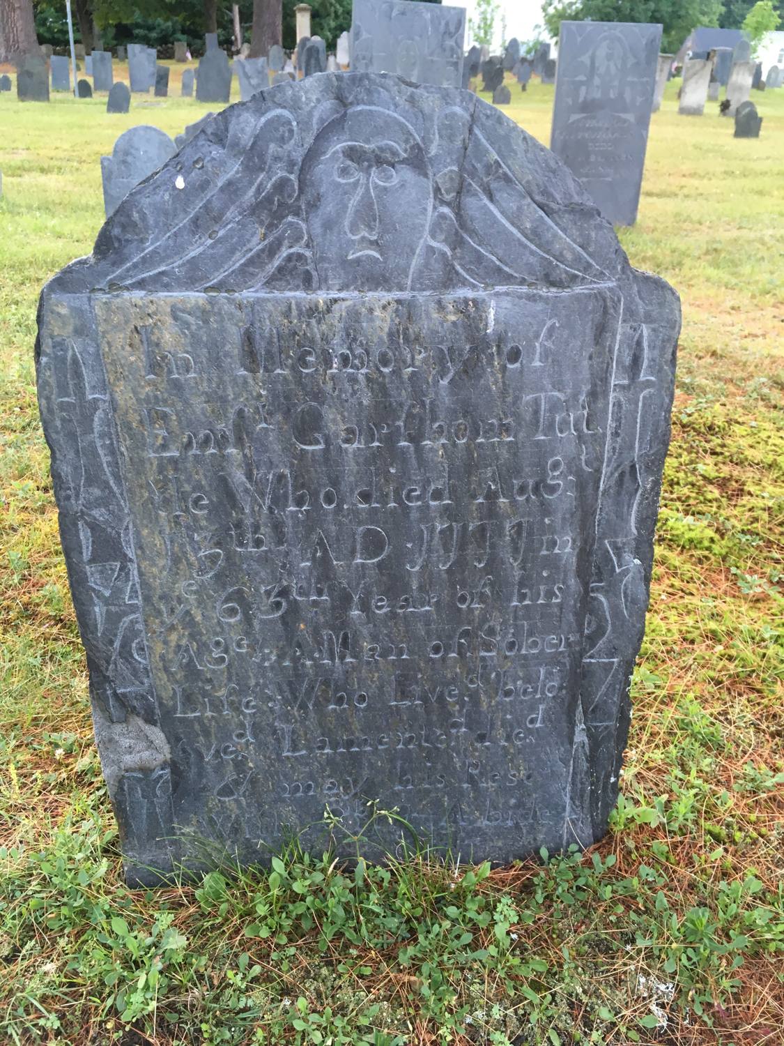 Headstone of Ensign Gershom Tuttle, died August 1777